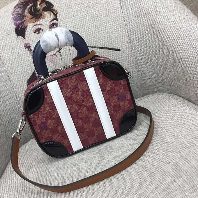 LV 1906BL0060 Bags 0316