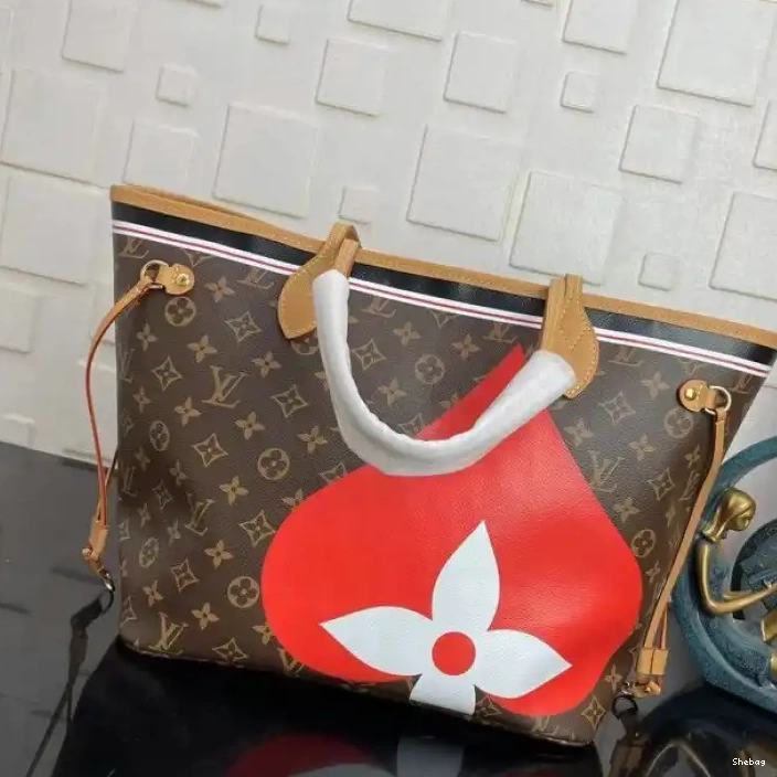 2012SH0067 LV Bags 0311