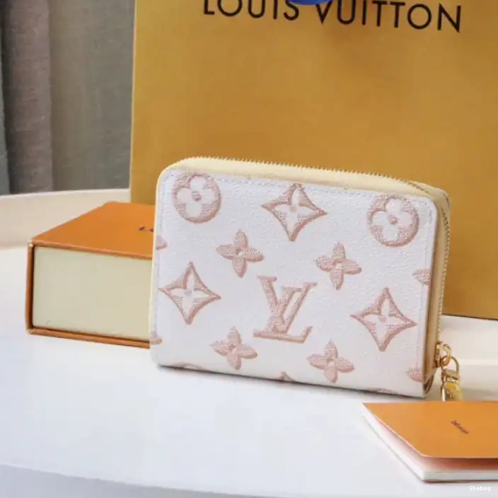 LV Bag 2209DJ0041 0321